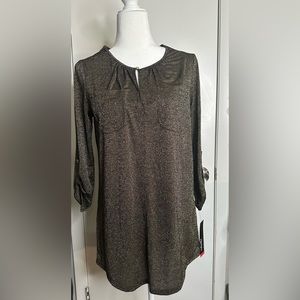 NWT-Rafaella blouse, size Small, metallic look balck and goldish
